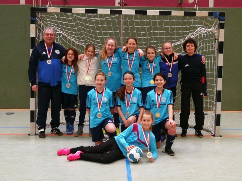 files/LTSV_Bilder/fussball/Sonstiges/C-Juniorinnen_2018Halle.jpg